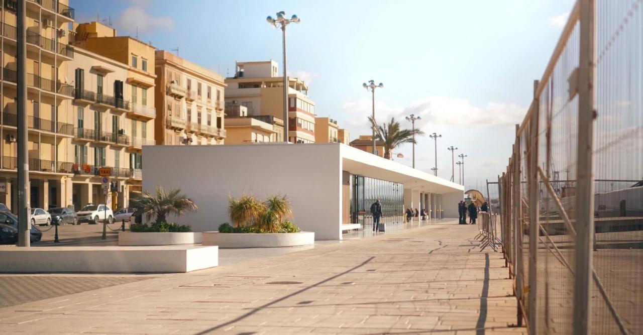 B&B Il Profumo Del Porto Trapani Bagian luar foto