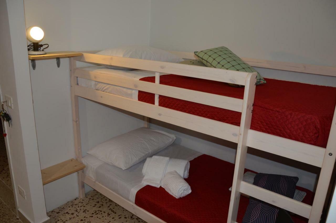 B&B Il Profumo Del Porto Trapani Bagian luar foto